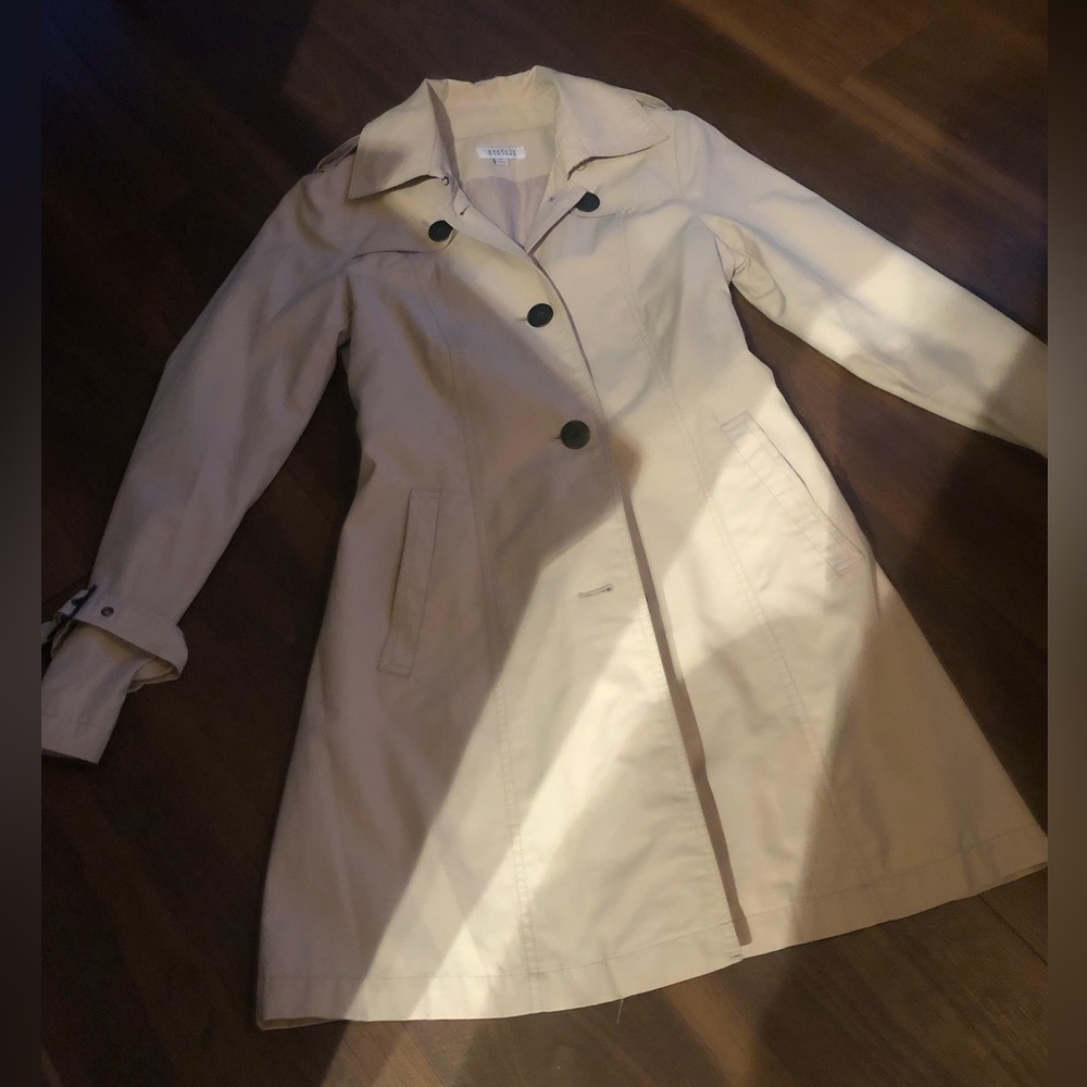 Barneys New York Trench Coat Classic Design - above knee